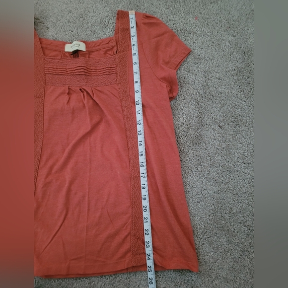 🍁 Shirt - Picture 6 of 6